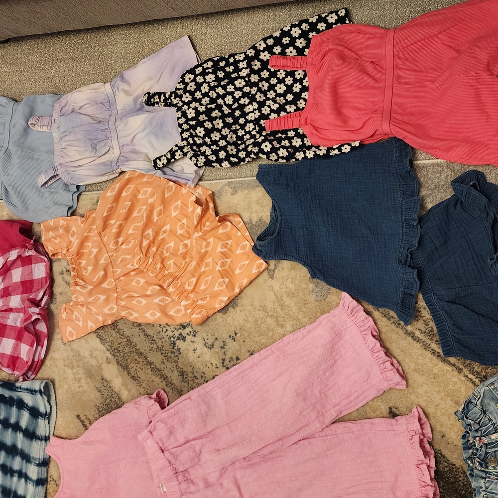 Gap And Carters 4t Bundle - Picture 10 of 13